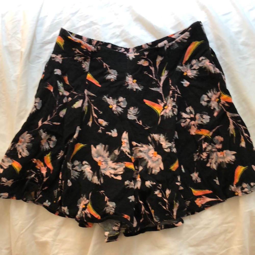 Fabric floral shorts